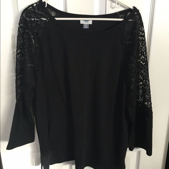 Old Navy Lace Sleeve black shirt