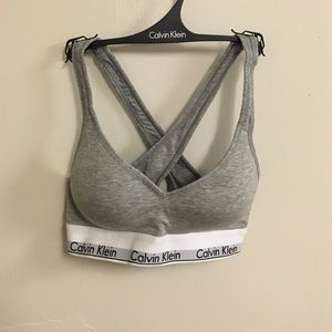 Calvin Klein Padded Sports Bra