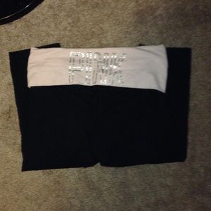 Light pink crop yogas