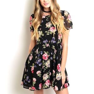 NWOT adorable floral dress