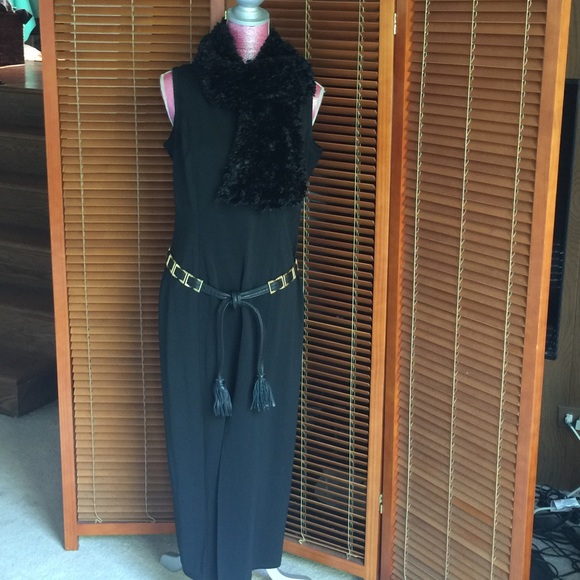 Little black dress - Picture 2 of 4