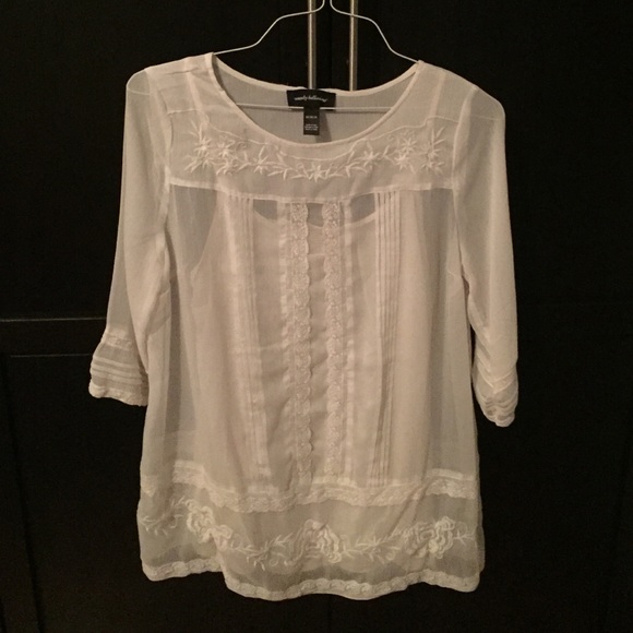 [maternity] ivory blouse w/built in cami