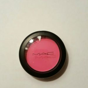 Mac Bred For Beauty Blush