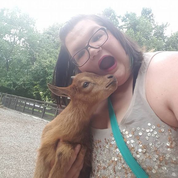 Meet your Posher, Katlyn - Picture 1 of 1