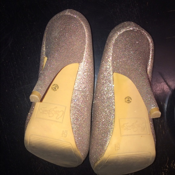 City Streets- Layla Glitter Pump - Picture 4 of 4