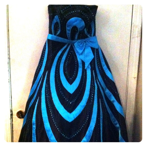 CINDERELLA PROM GOWN