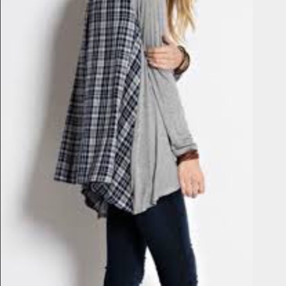 Easel gray top