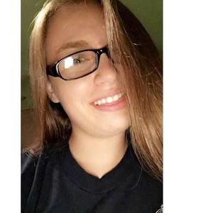 Meet your Posher, Alesha