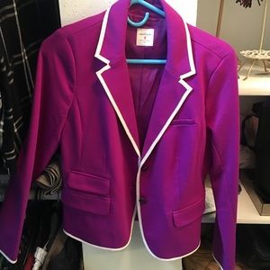 Never worn fuchsia gap blazer