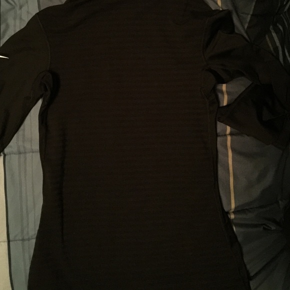 Nike Pro Fitted 1/2 Zip - Picture 4 of 4