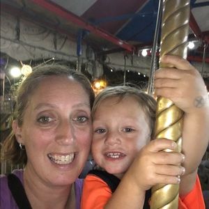 Meet your Posher, Melissa