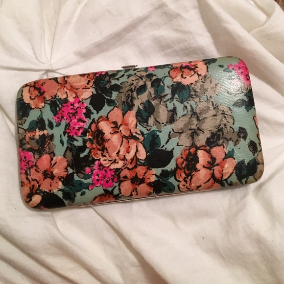 Floral wallet