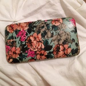 Floral wallet