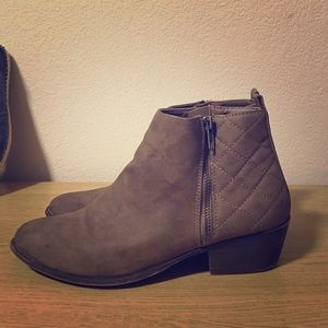 Madden Girl Brown Booties!