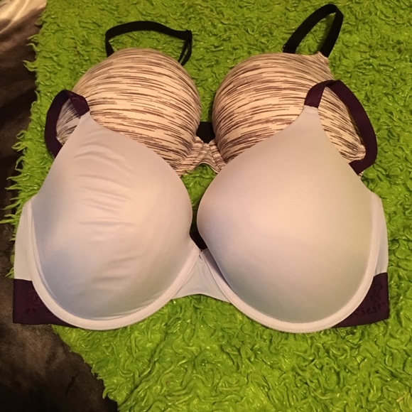 VICTORIA SECRET PINK BRAS 36 DD