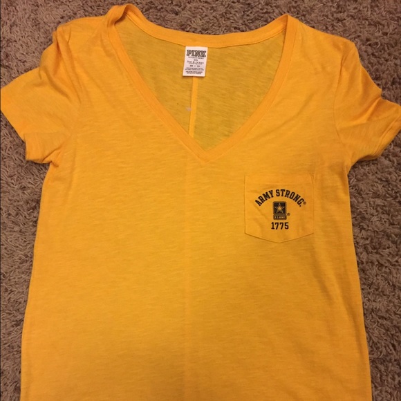 VS PINK Army tee XS fits bigger