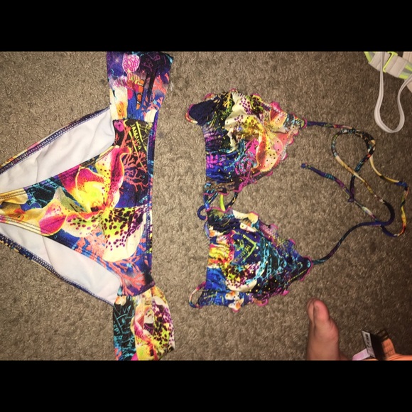 Lulli fama rhinestone ruffle bikini set.