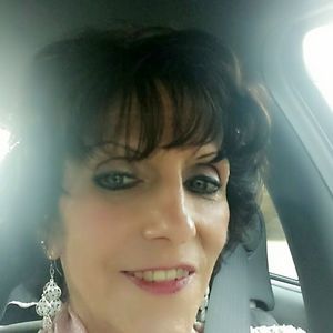 Meet your Posher, Marsha