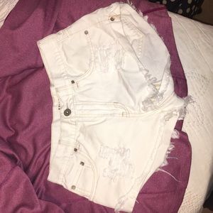 Bullhead white high waisted shorts
