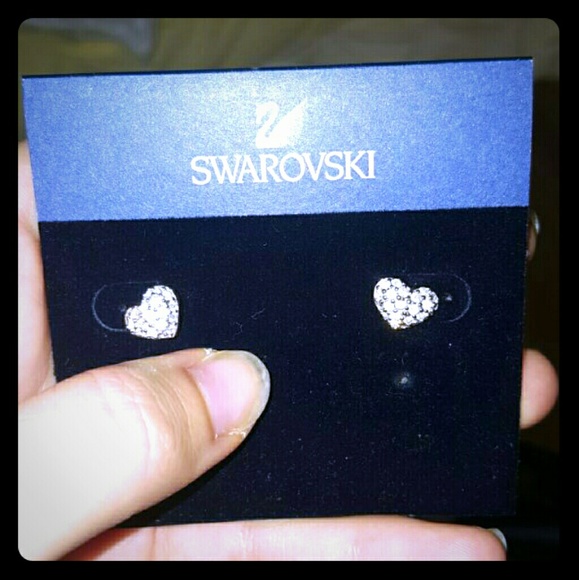 Swarovski heart earrings