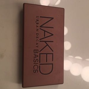 Urban decay naked basics 1