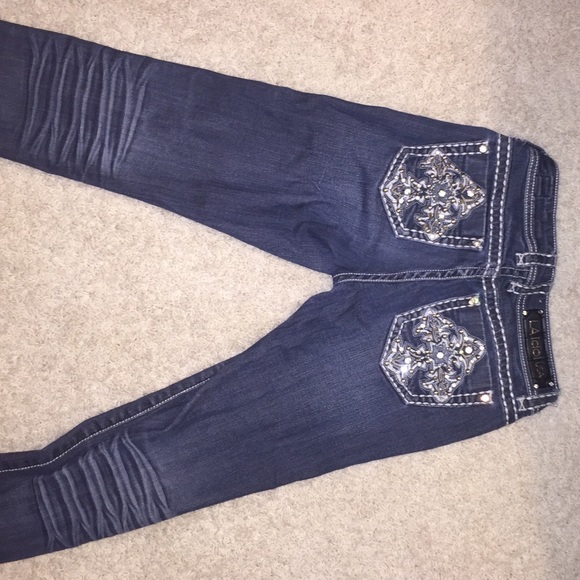 L.A Idol (miss me look a likes(: ) - Picture 1 of 4