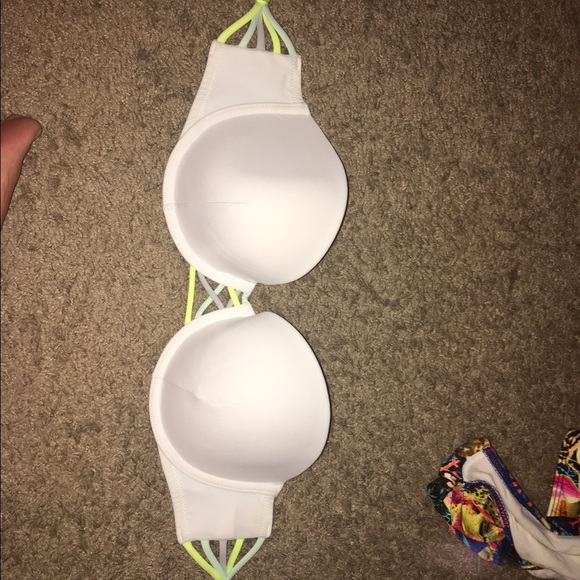 Victoria secret 32dd white bikini top
