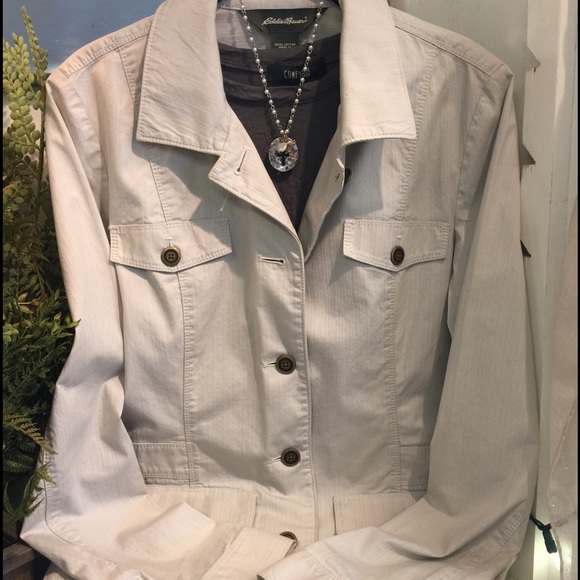 Eddie Bauer khaki button up jacket - Picture 2 of 4