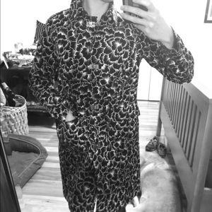 Liz Claiborne Rain Coat/ Trench Coat size Petite