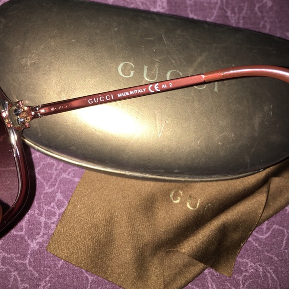 Gucci - Picture 3 of 4