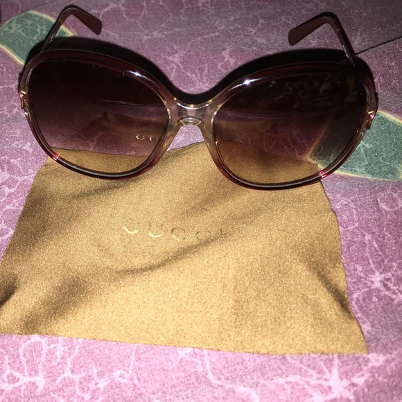 Gucci - Picture 4 of 4