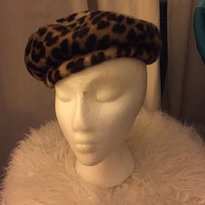 VINTAGE LEOPARD PRINT FUR PILLBOX HAT BERET