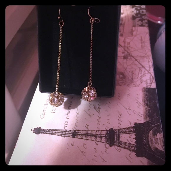 🌟Diamond ball gold earring🌟