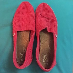 Pink Toms