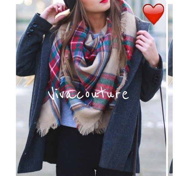 Tartan plaid tan blanket scarf - Picture 2 of 2