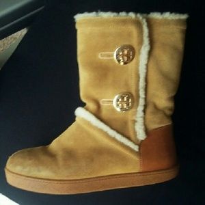 SALE!! Tory burch snow boots