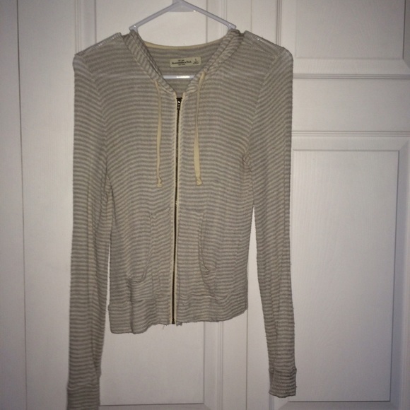 grey & white stripped knit full zip