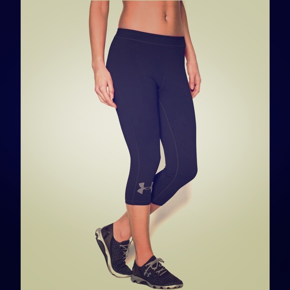Under Armour Women's Rival Capris