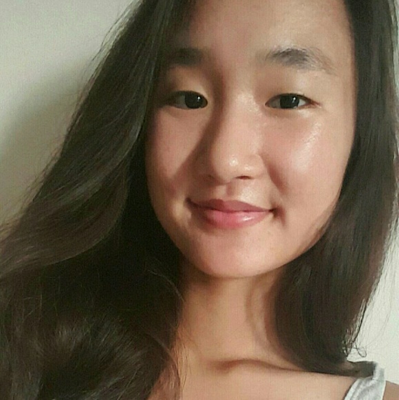 Meet your Posher, Grace - Picture 2 of 2