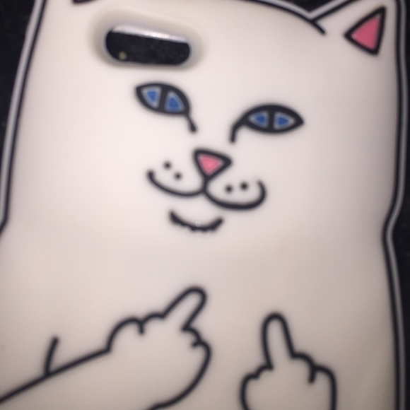 Phone case!! - Picture 3 of 3