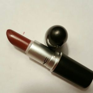 Max Sheer Plum Lipstick