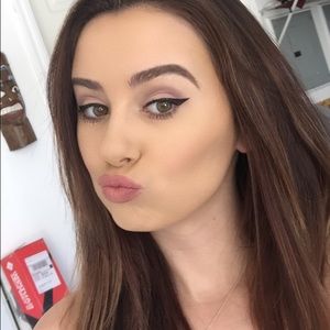 Meet your Posher, Krissy