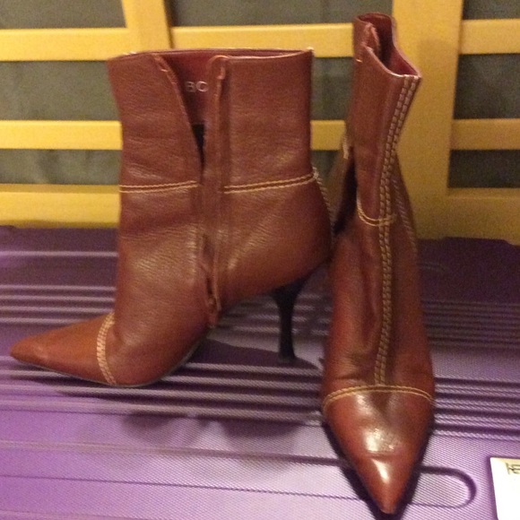 Boots - Picture 3 of 3