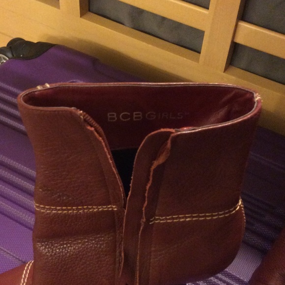 Boots - Picture 2 of 3