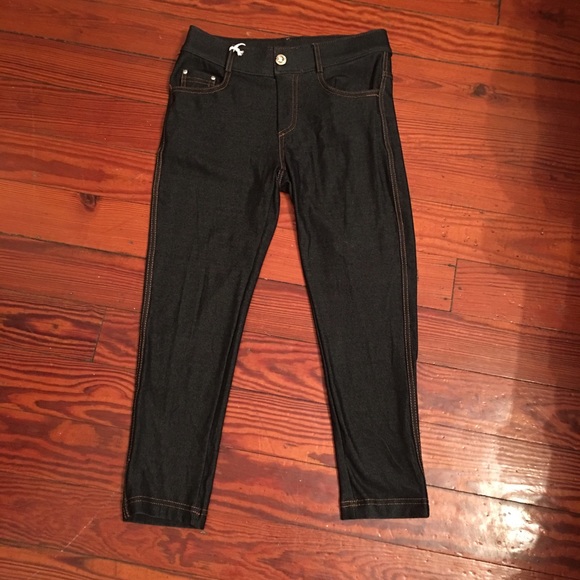Boutique Missy one size jeggings.  Fits to sz 10