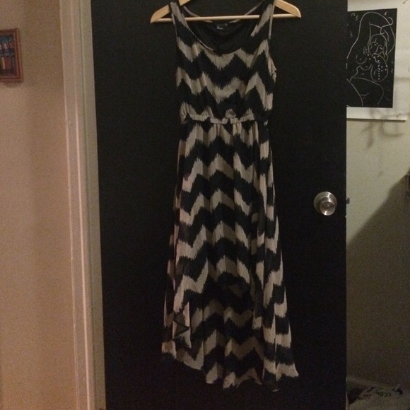 Dress Black and Tan patterned Forever 21 Small