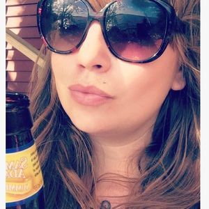 Meet your Posher, Natalie