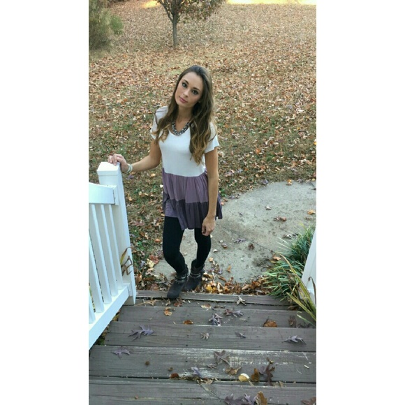 Kaia Ruffled Top - Picture 2 of 4