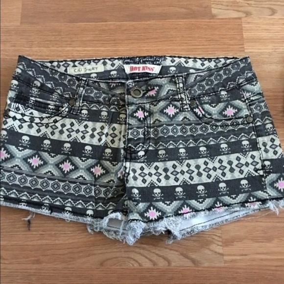 FOREVER21 Tribal Shorts