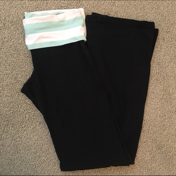 Forever 21 yogas